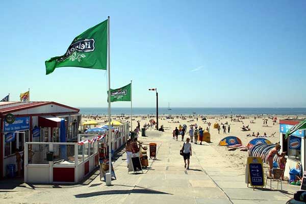 Camping aan het Strand en de Noordzee in de Nederlandse Provincie Noord-Holland