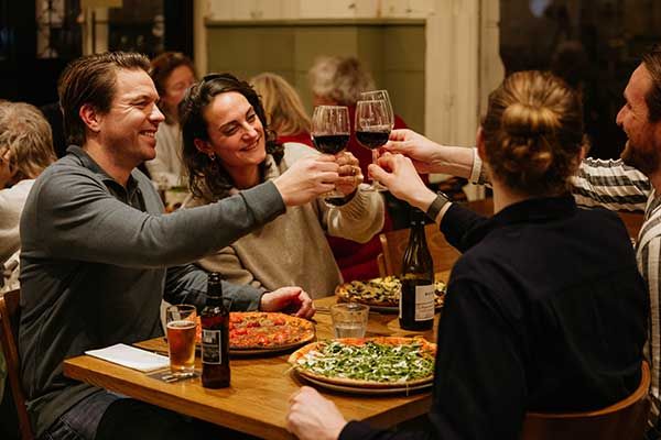 Italiaans Restaurant Pizzeria Le 4 Stagioni Amsterdam Nederland