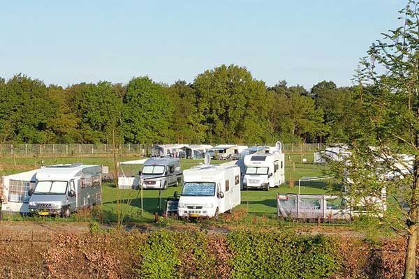 Camperplaats op Camping in Noord-Brabant Nederland