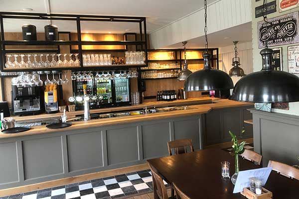 Op restaurant gaan in Giethoorn Nederland